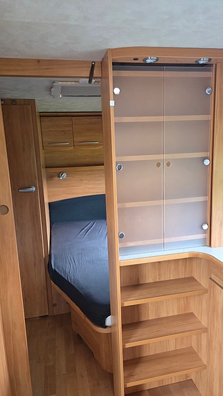 Adria Adora 512 up 5 of 10