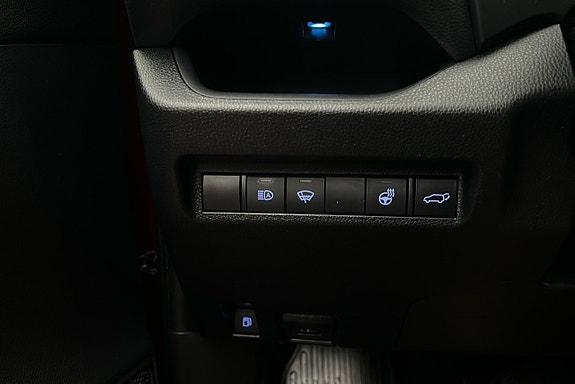 Toyota RAV4 Plug-in Hybrid 25 of 25