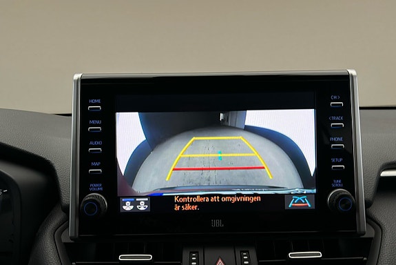 Toyota RAV4 Plug-in Hybrid 23 of 25