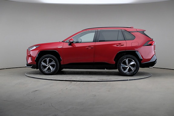 Toyota RAV4 Plug-in Hybrid 4 of 25