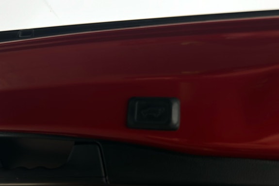 Toyota RAV4 Plug-in Hybrid 15 of 25