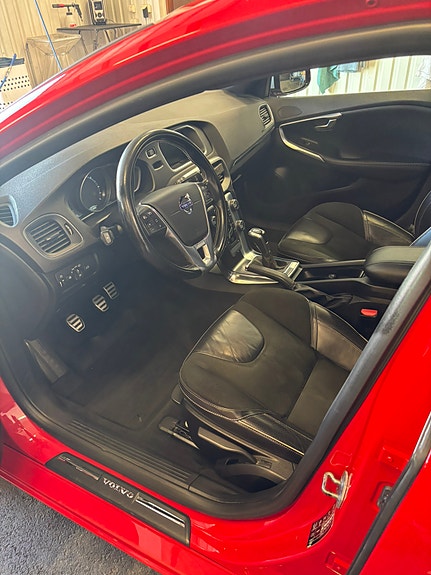 Volvo V40 5 of 7