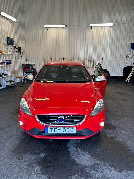 Volvo V40 7 of 7
