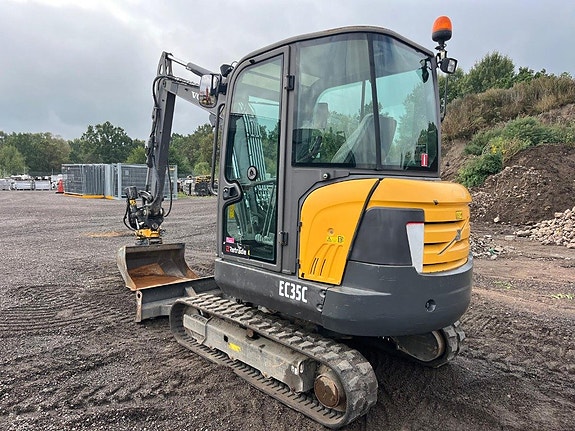 Minigrävare Volvo EC 35 C 3 of 5