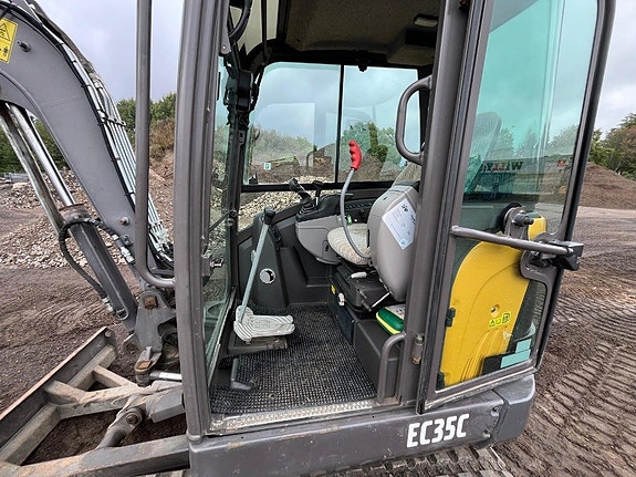 Minigrävare Volvo EC 35 C 5 of 5