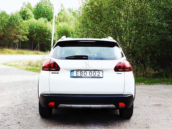 Peugeot 2008 3 of 28