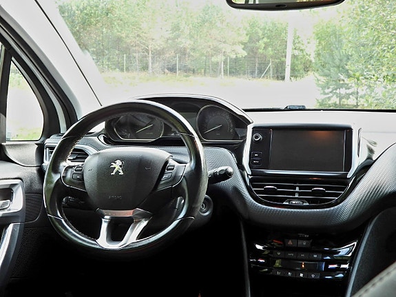 Peugeot 2008 12 of 28