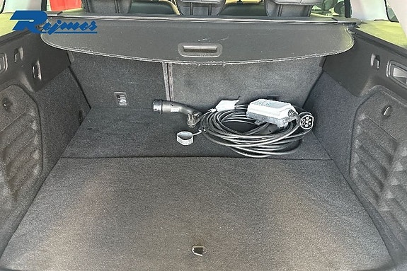 Renault Megane 15 of 16