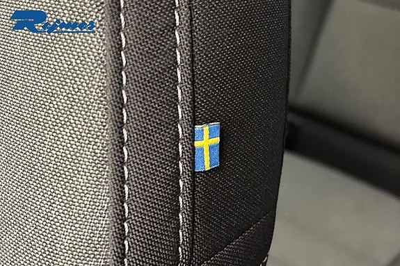 Volvo XC40 19 of 21