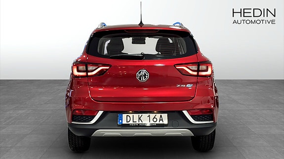 MG ZS 7 of 9