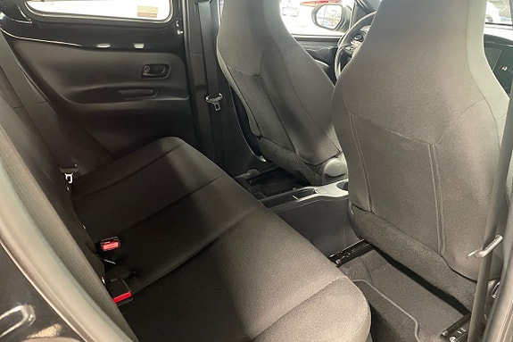 Toyota Aygo X 9 of 20