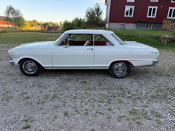 Chevrolet Nova 2 of 5
