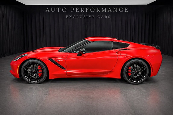 Chevrolet Corvette 2 of 9