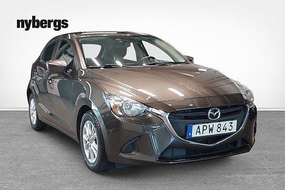 Mazda 2 5 of 10