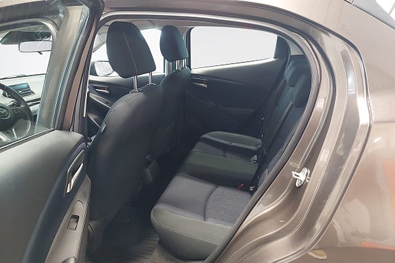 Mazda 2 7 of 10