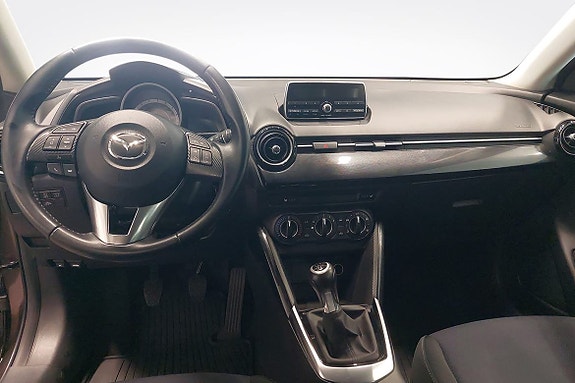 Mazda 2 8 of 10