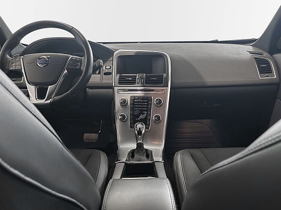 Volvo XC60 10 of 10
