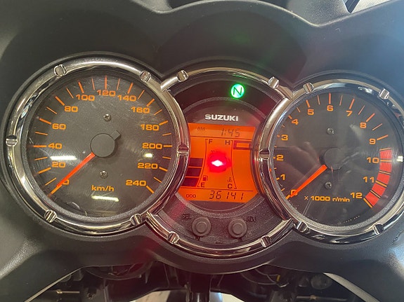 Suzuki Cycles DL1000 V-Strom 1.0 14 of 14