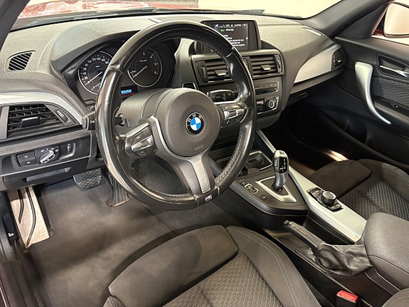 BMW 118d 6 of 16