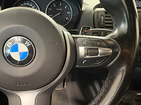 BMW 118d 11 of 16