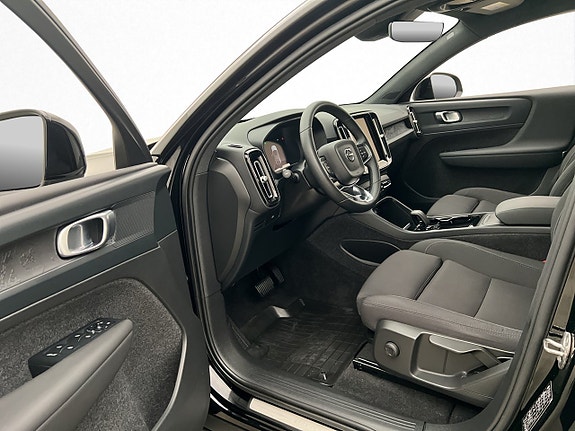 Volvo C40 15 of 30
