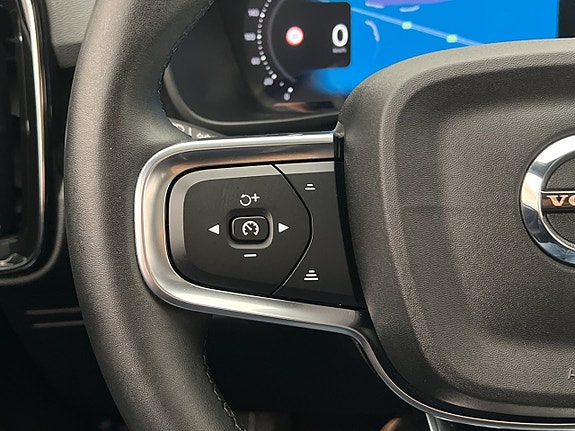 Volvo C40 18 of 30