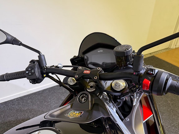 Aprilia Tuono 660 Factory /OUTLET! 9 of 10