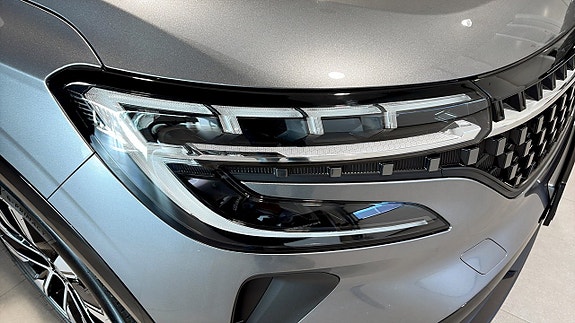 Renault Austral 14 of 15