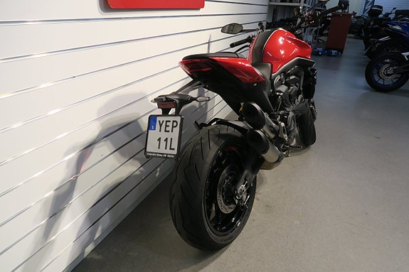 Ducati Monster 937 3 of 7