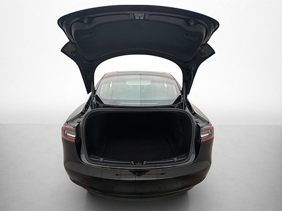Tesla Model 3 10 of 30