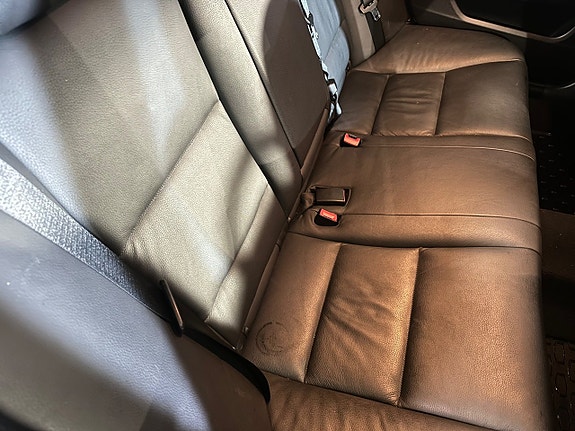 BMW 525 9 of 11