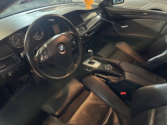 BMW 525 10 of 11