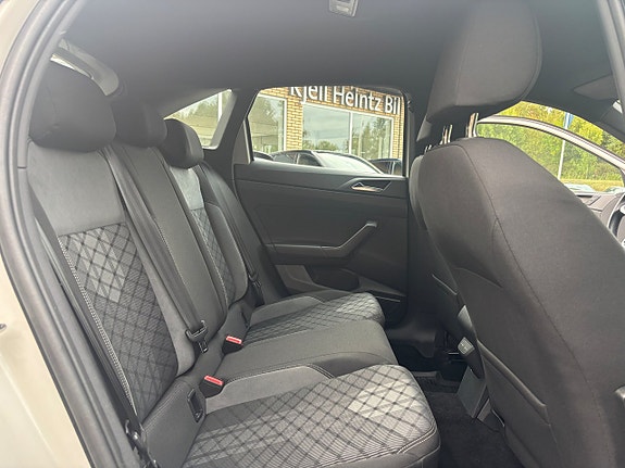 Volkswagen Taigo 27 of 30