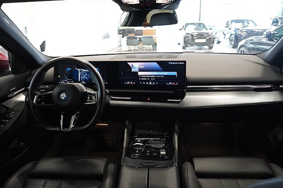 BMW 530e 5 of 19