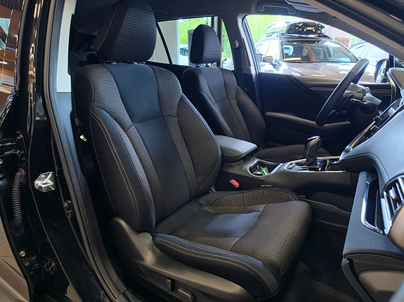 Subaru Outback 8 of 14