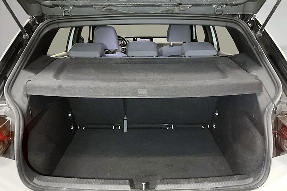 Volkswagen ID.4 10 of 16