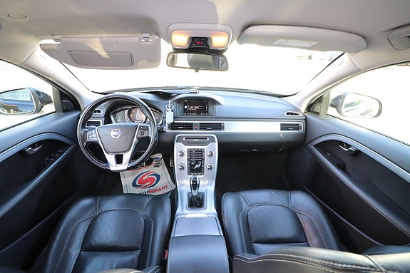 Volvo V70 13 of 25