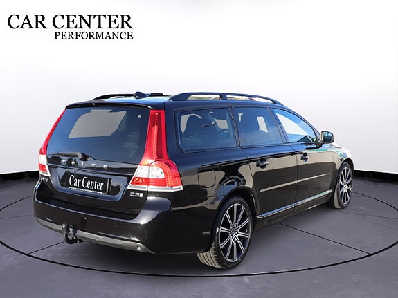 Volvo V70 9 of 25