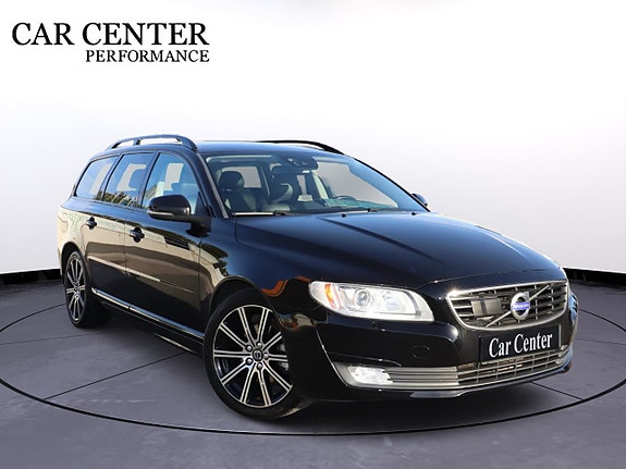 Volvo V70 2 of 25