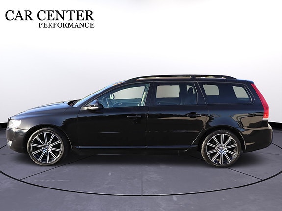 Volvo V70 10 of 25