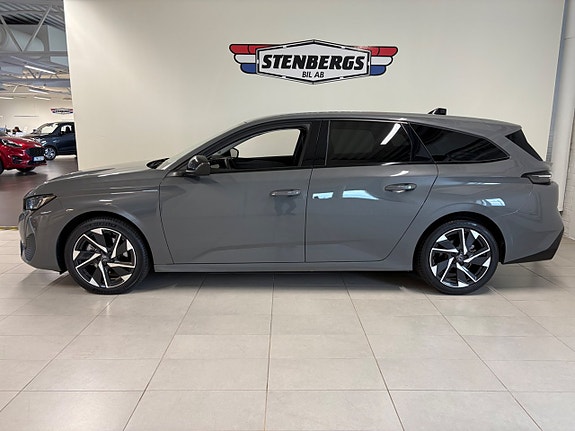Peugeot 308 SW 3 of 17