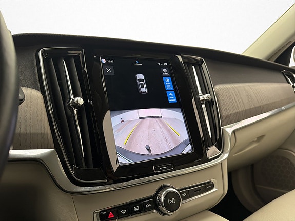 Volvo V90 23 of 30