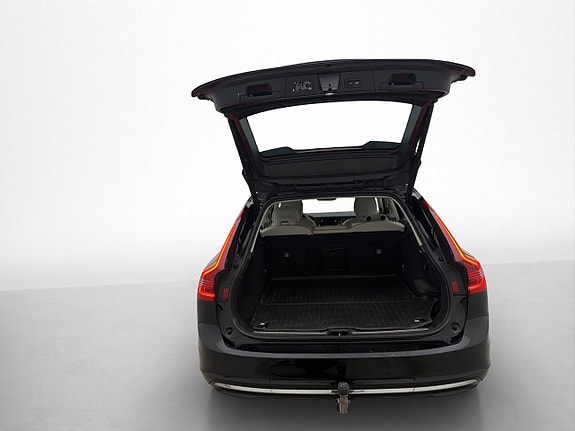 Volvo V90 9 of 30