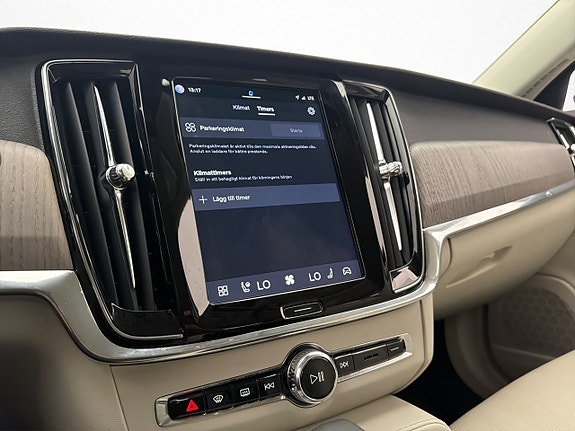 Volvo V90 18 of 30