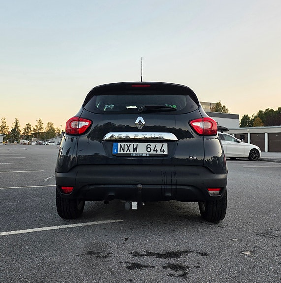 Renault Captur 4 of 16