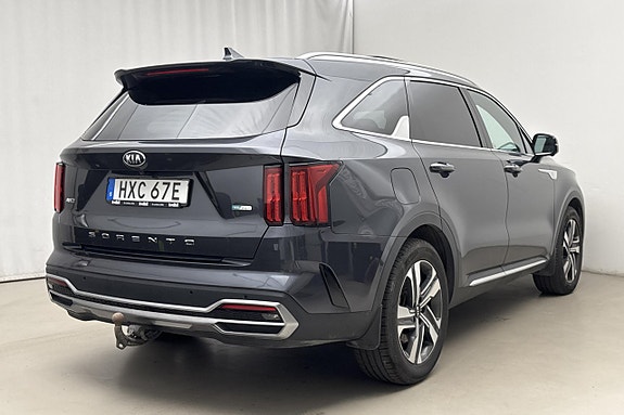 Kia Sorento 3 of 27