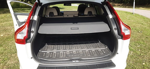 Volvo XC60 4 of 7