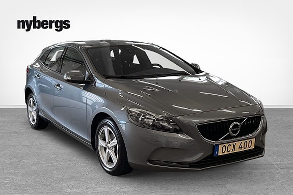 Volvo V40 5 of 16
