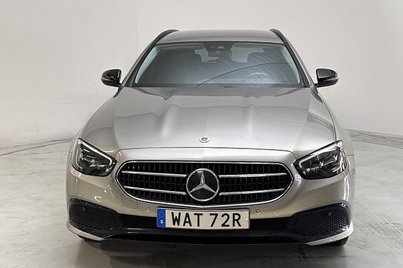 Mercedes-Benz E300 de 5 of 17