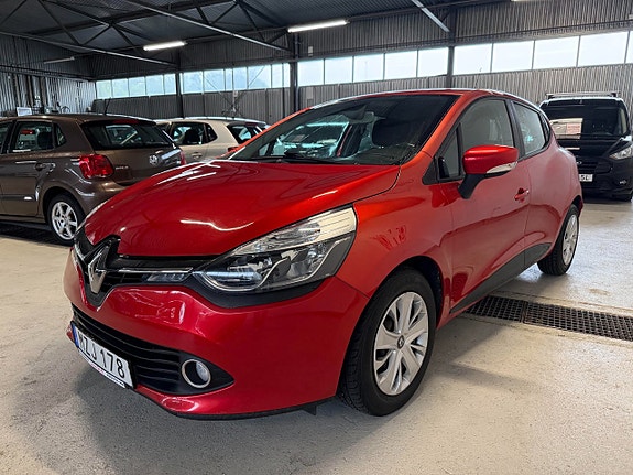 Renault Clio 2 of 16